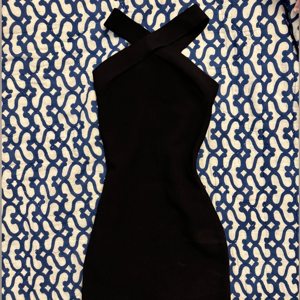 Aritzia Babaton Sculpt Knit Criss Cross Dress Black XS